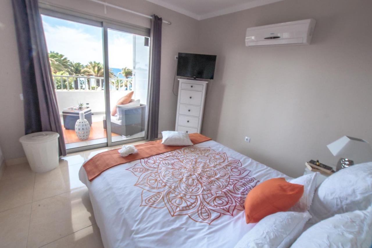Ferienwohnung Casa Atlantico On The Front Line With Amazing Sea Views Puerto del Carmen  Exterior foto